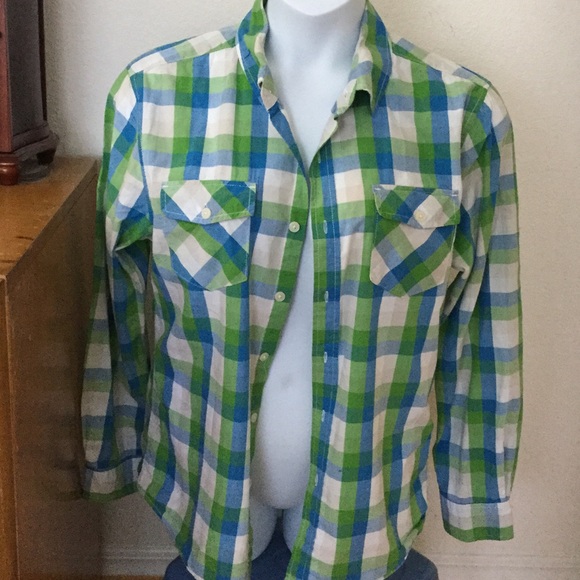 WARP AND WEFT Tops - WARP AND WEFT plains button up shirt Large