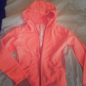 NWT Lululemon on the Daily Hoodie