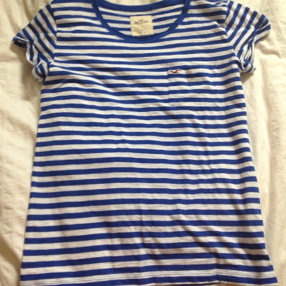 Blue and white stripe tee