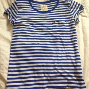 Blue and white stripe tee