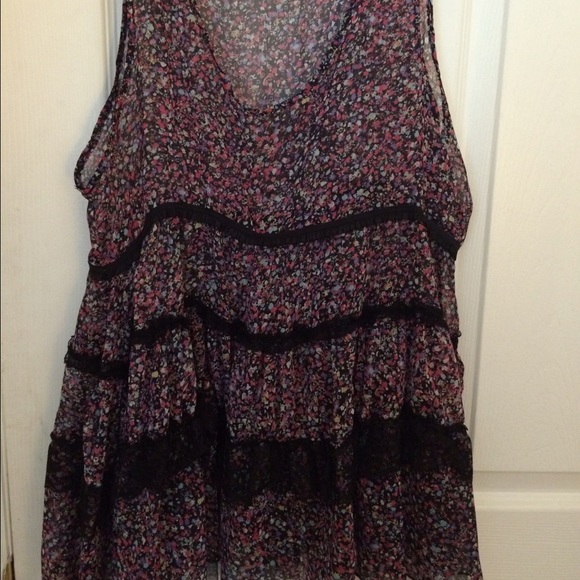 Empire waisted top with floral print