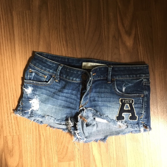 "A" stitch Abercrombie shorts
