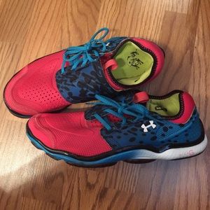 Under armor shoes size 10.5