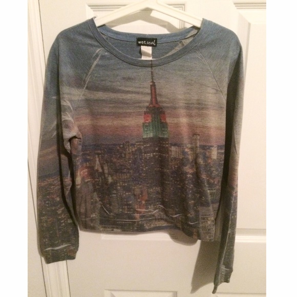 City Crewneck Sweatshirt - Picture 1 of 2