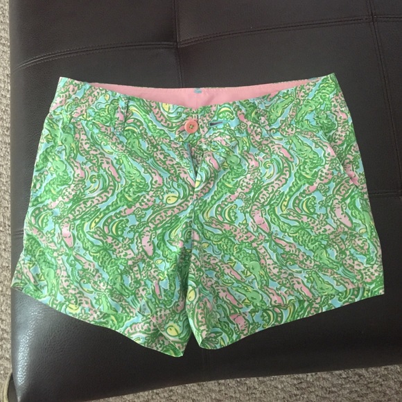 Lilly Pulitzer Callahan shorts in Chomp Chomp💕🐊