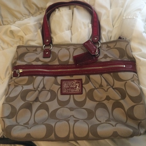 Coach purse and wallet