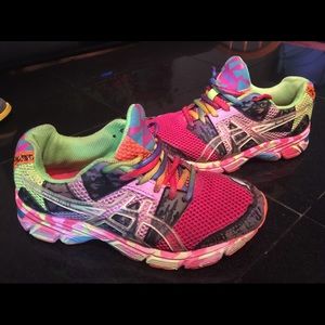 Girls ASIC Gel Noosa Tri8 Sz.3 Athletic Sneakers