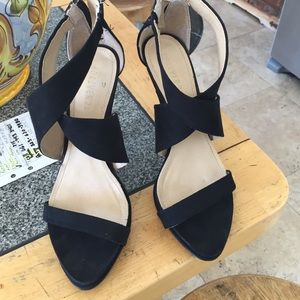 Forever 21 Shoes - Heels Forever 21 Shoes - Heels
