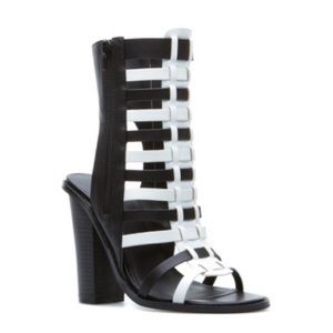 Beau + Ashe Kamis Bootie