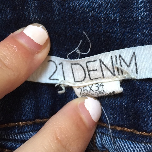 Boot cut forever 21 dark wash jeans - Picture 2 of 4