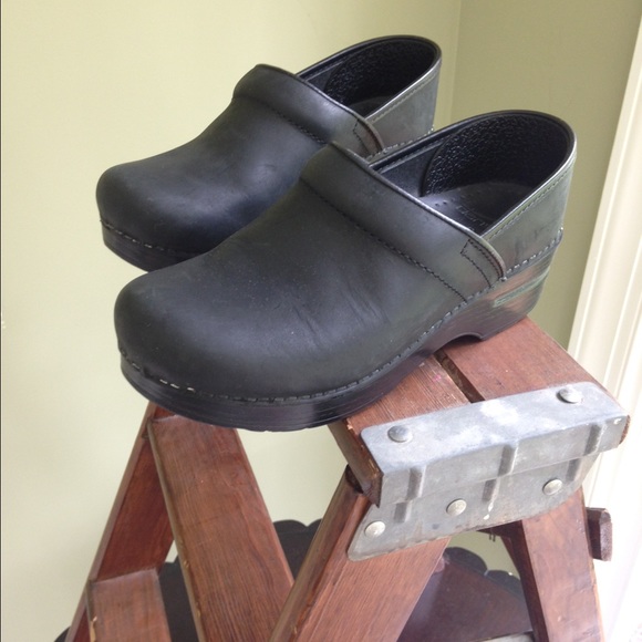 Dansko Women's Professional Clog Black