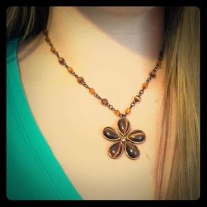 Flower necklace