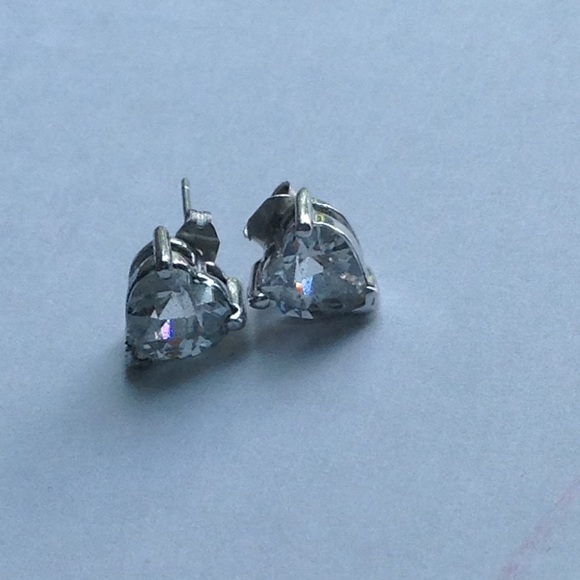 Heart shaped Crystal earrings