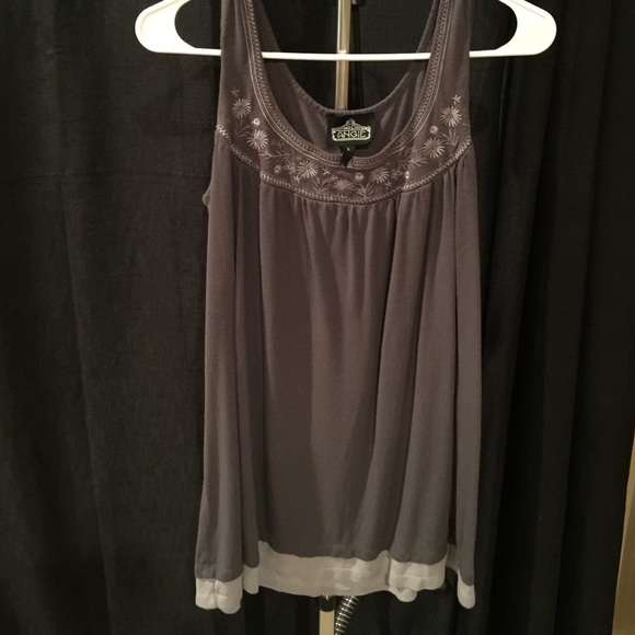 Loose grey tank with lace detail by ANGIE
