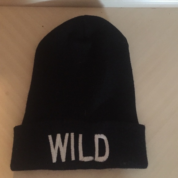 Black "wild" beanie