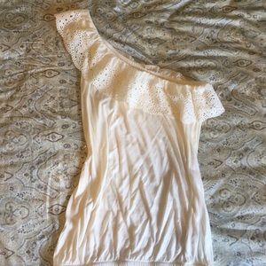 White one shoulder shirt