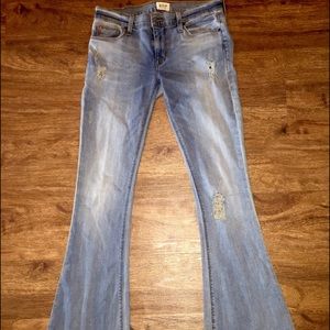 HUDSON "angel" flare jeans SIZE 25 NWT