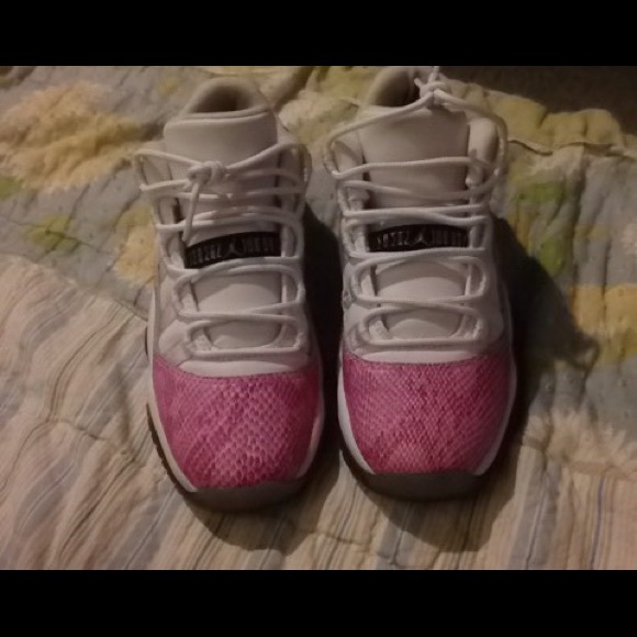 snakeskin 11