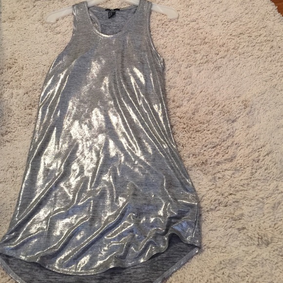 Silver too - Picture 2 of 2