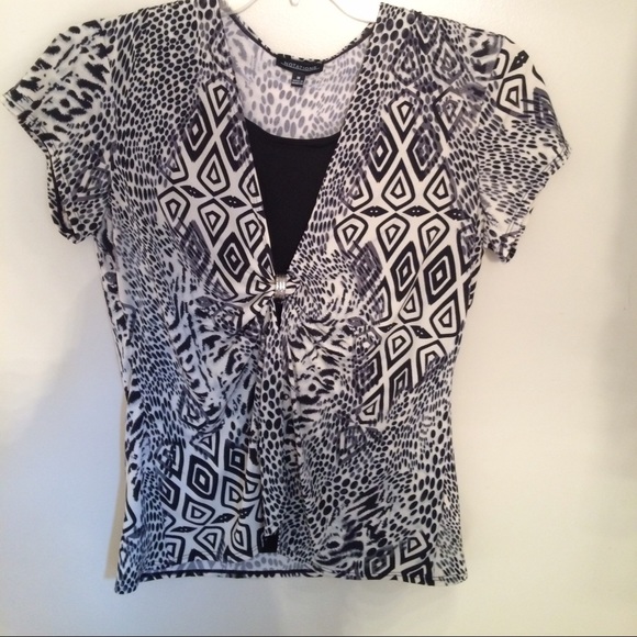 Black and white notations shirt