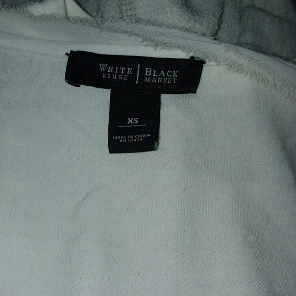 White house black market - Picture 2 of 3