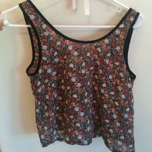 Flower crop top shirt
