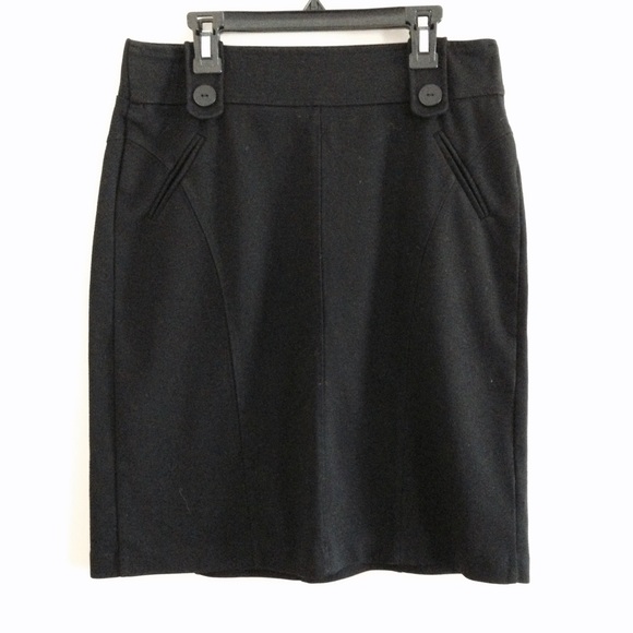 Black pencil skirt