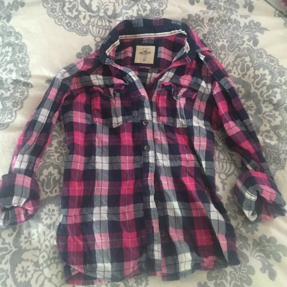 HOLLISTER FLANNEL !! 🎀