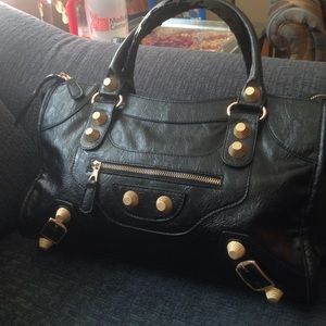 Black city bag