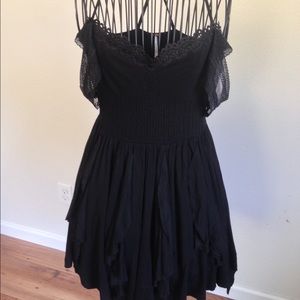 Free People dress. Size M. NWT.