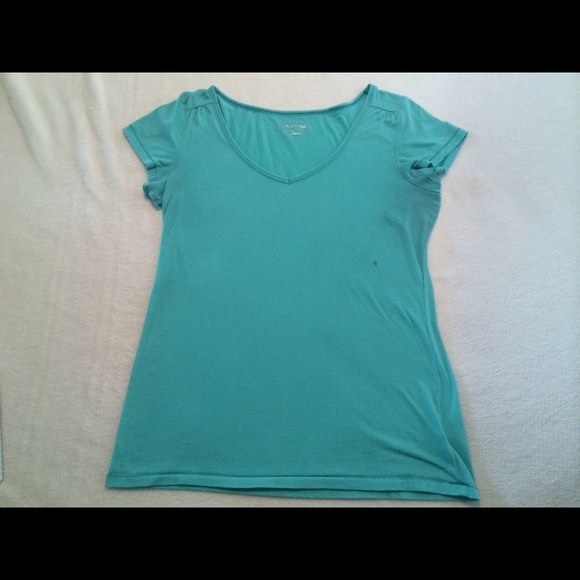 Basic teal V-neck.