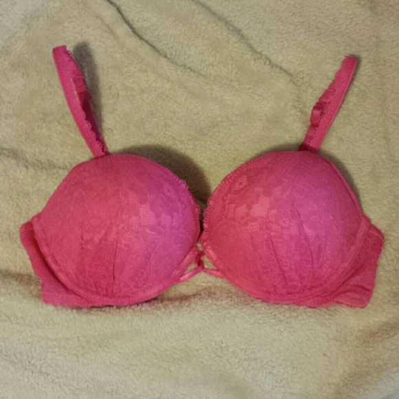 Hot Pink Vs Bombshell Miraculous Plunge 36B!