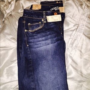 NEVER WORN American Eagle denim skinny jeans