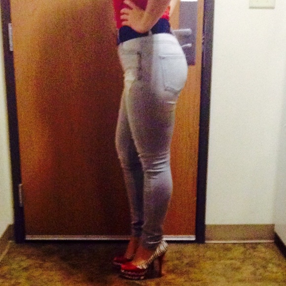 Express Jeggings - Picture 2 of 3