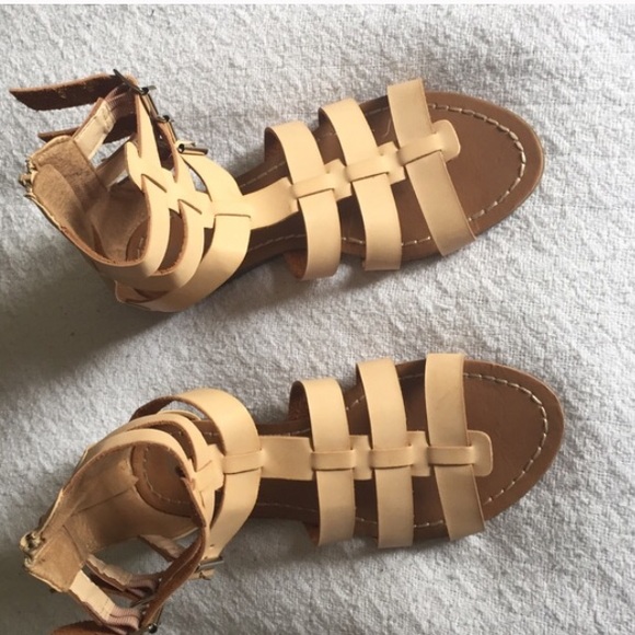 💢SOLD💢✨SALE✨ - Picture 2 of 3