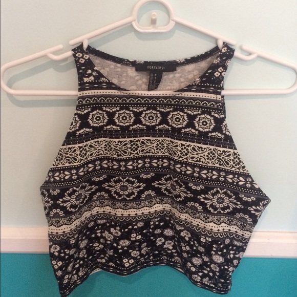 Crop Tribal Tank