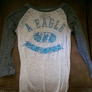 American Eagle baseball tee