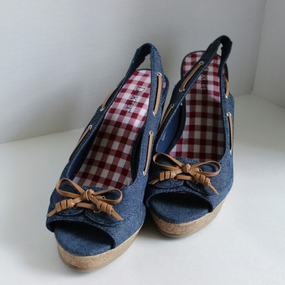 πHP 8.3.π Denim and Plaid Wedges NWOT - Picture 2 of 4