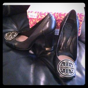 **Tory Burch Pumps Size 5 with Box**