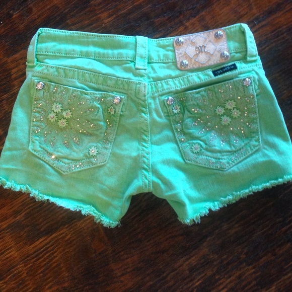 Miss me shorts size 26