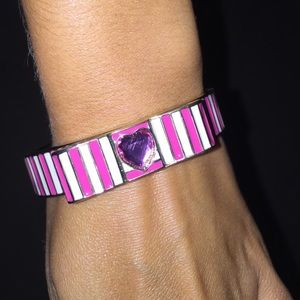 BETSEY JOHNSON BRACELET
