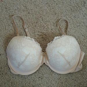 Nude Lace 36C Push Up Bra