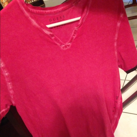 Guess V neck