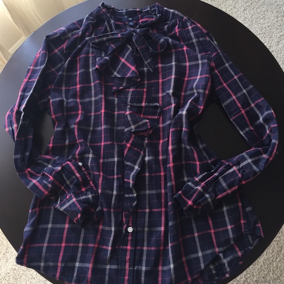 GAP button down shirt