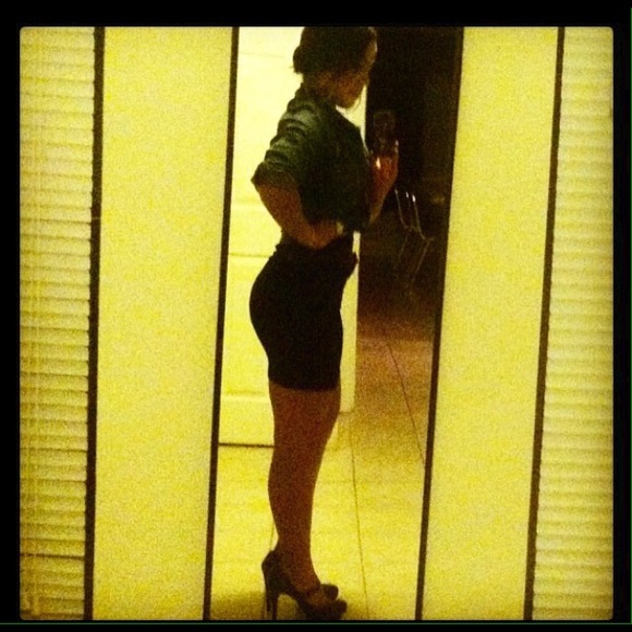 Charlotte Russe Skirt - Picture 1 of 3