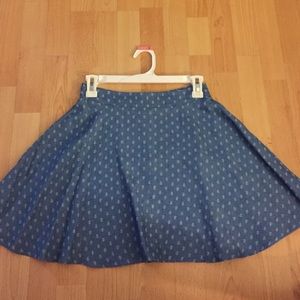 Anchor skirt