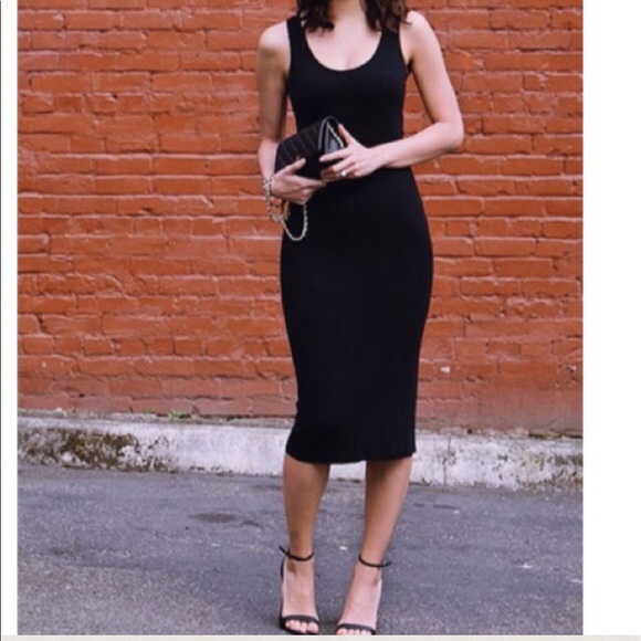 ✨RESTOCKED✨Black midi dress  SALE RESTOCKED - Picture 5 of 5