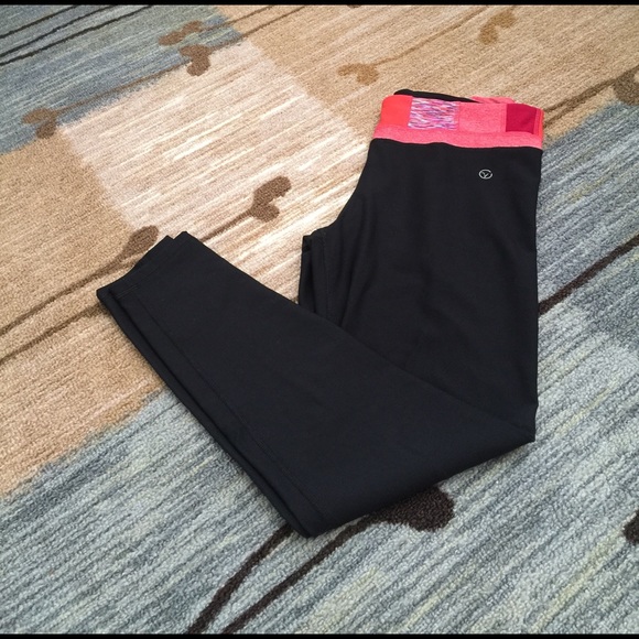 Yoga pants