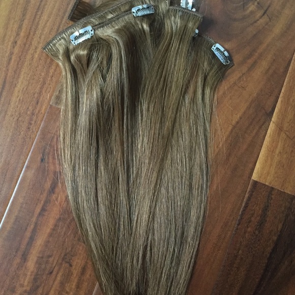 Human clip in hair extensions
