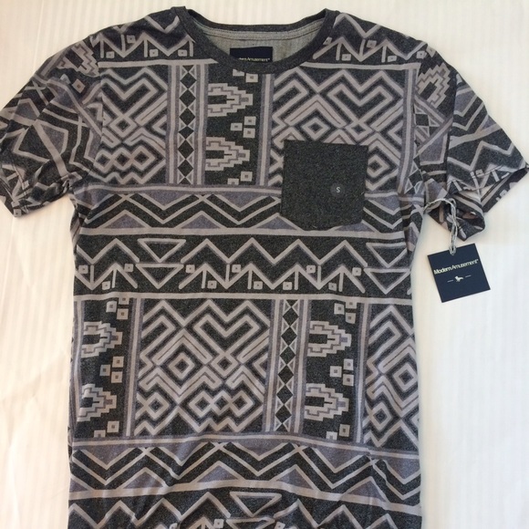T-shirt with pocket